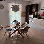 شقة Lara سولين